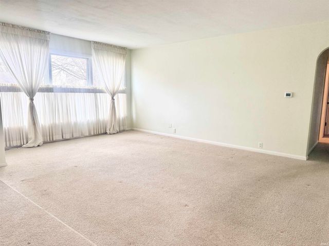 1015 N Audobon Drive, Marion, IN 46952