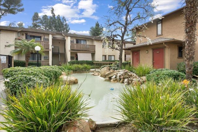 10296 Black Mountain Rd 220, San Diego, CA 92126