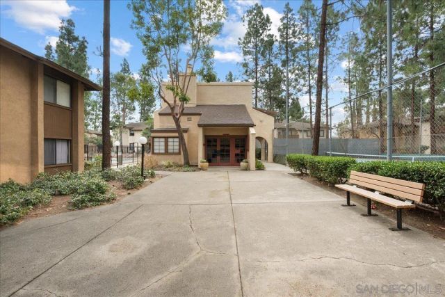 10296 Black Mountain Rd 220, San Diego, CA 92126