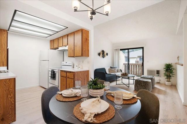 10296 Black Mountain Rd 220, San Diego, CA 92126