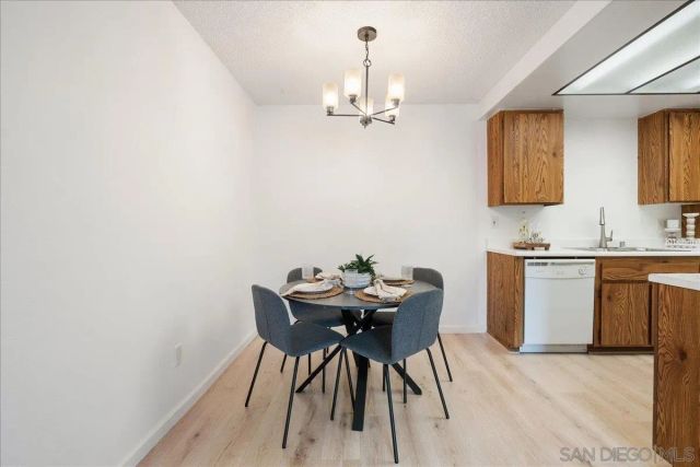 10296 Black Mountain Rd 220, San Diego, CA 92126