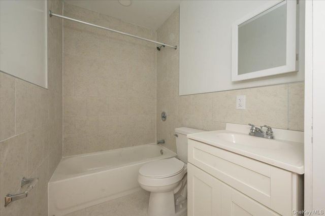 936 College Avenue, Bronx, NY 10456