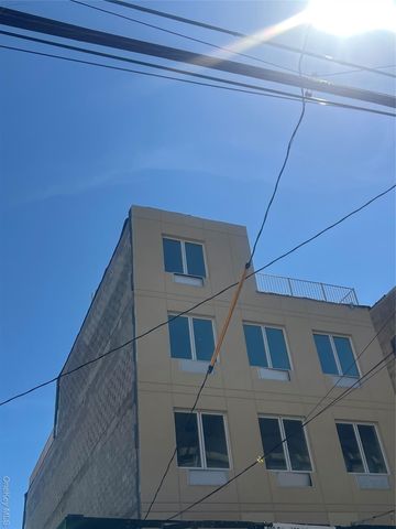 936 College Avenue, Bronx, NY 10456