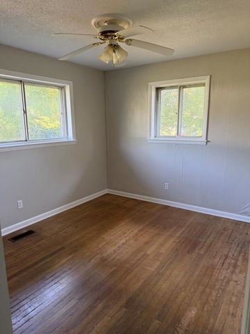 4896 N Old Federal Road N, Chatsworth, GA 30705