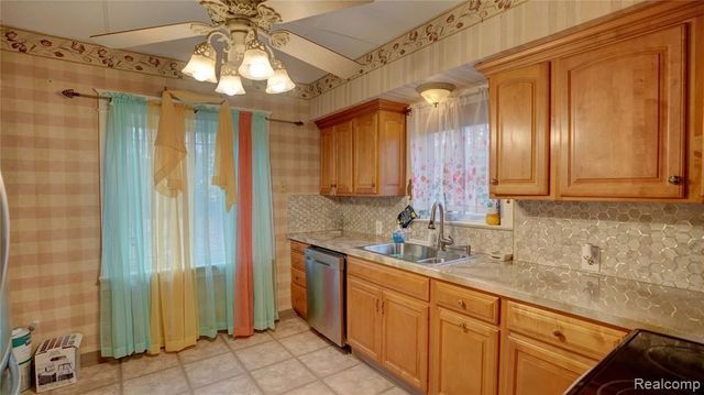 1644 Mason Street, Flint, MI 48503