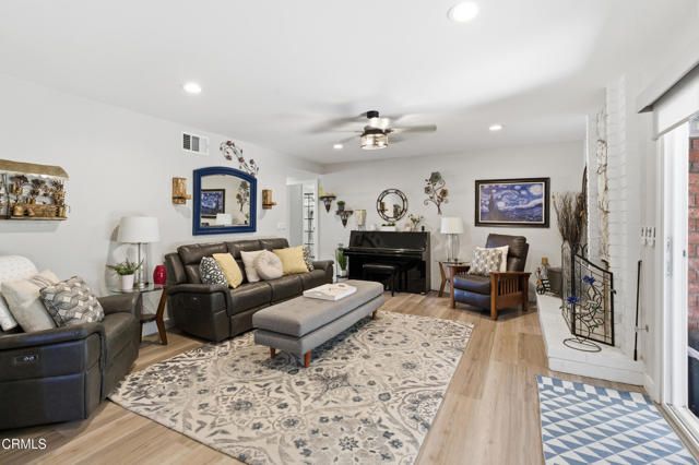 2174 WILCOX Street, Camarillo, CA 93010