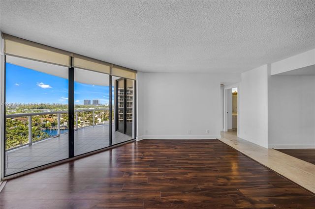 3610 Yacht Club Drive 1016, Aventura, FL 33180