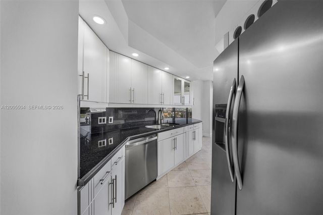3610 Yacht Club Drive 1016, Aventura, FL 33180