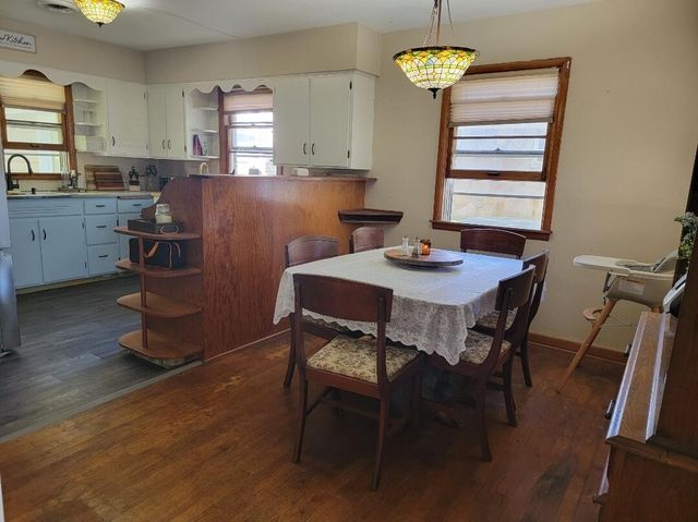 422 W Dunn Street, Monett, MO 65708