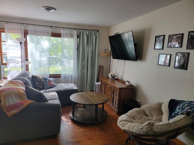 422 W Dunn Street, Monett, MO 65708