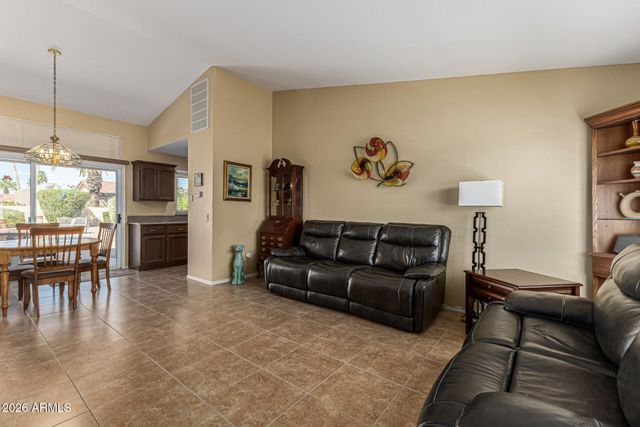 26606 S HOWARD Drive, Sun Lakes, AZ 85248