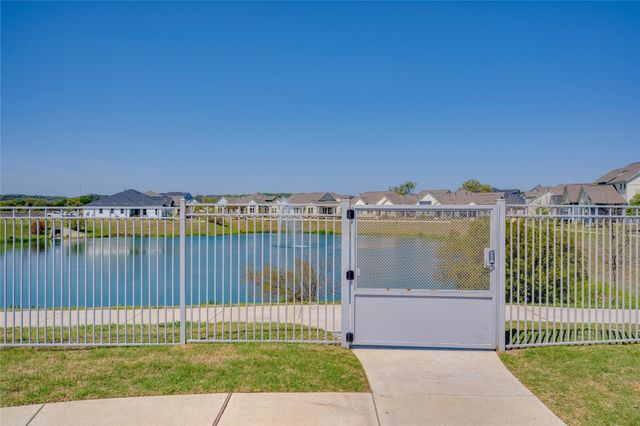 121 Harborside DR 102, San Marcos, TX 78666