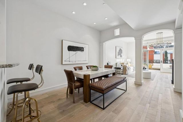 356 Santana Row 320, San Jose, CA 95128