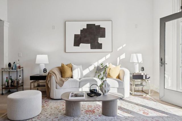 356 Santana Row 320, San Jose, CA 95128