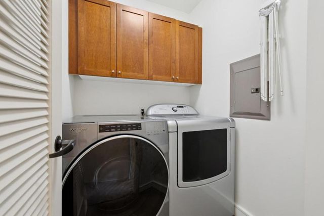 356 Santana Row 320, San Jose, CA 95128