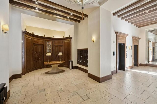 356 Santana Row 320, San Jose, CA 95128