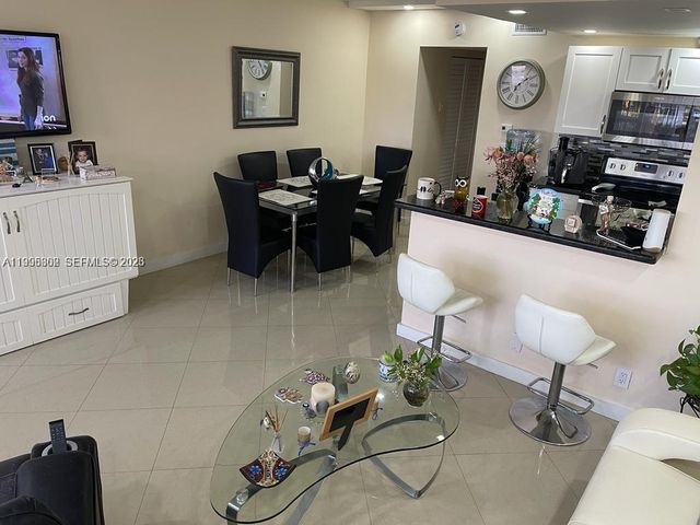 3200 NE 7th Court 306C, Pompano Beach, FL 33062