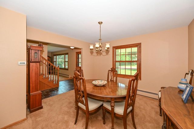 8081 Fielding LANE, Greendale, WI 53129
