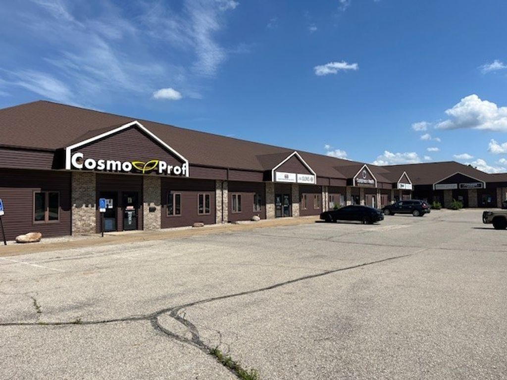 1950 Dodge Road NE, Cedar Rapids, IA 52402