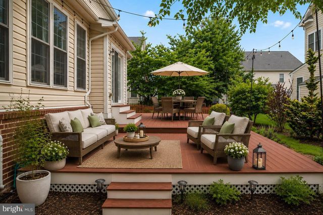 42511 MERIDIAN HILL DR, Brambleton, VA 20148