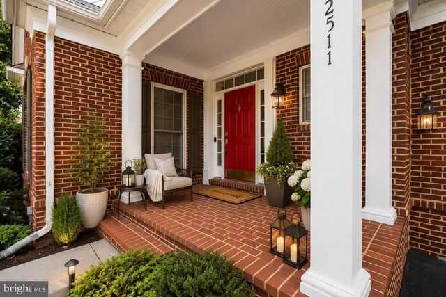 42511 MERIDIAN HILL DR, Brambleton, VA 20148