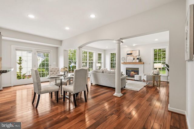 42511 MERIDIAN HILL DR, Brambleton, VA 20148