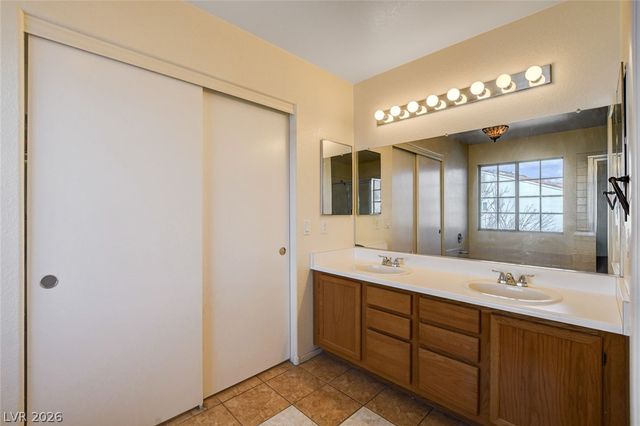7900 Rustic Canyon Court, Las Vegas, NV 89131