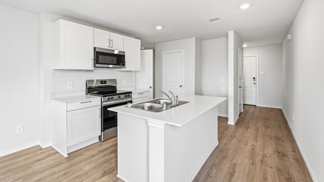 3718 Morning Dew Court, Talty, TX 75126