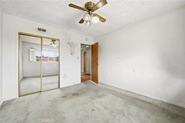 19607 Bryant, Northridge, CA 91324