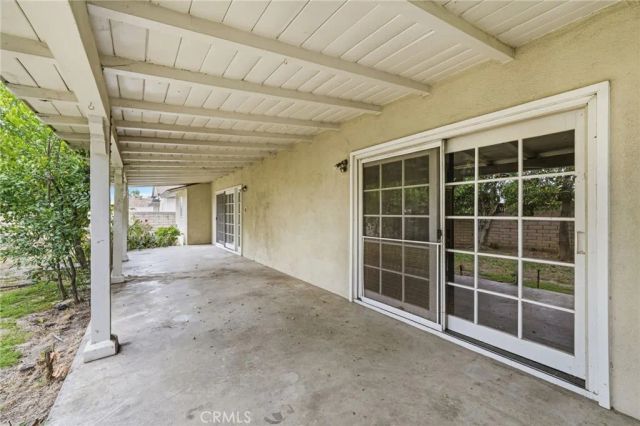 19607 Bryant, Northridge, CA 91324