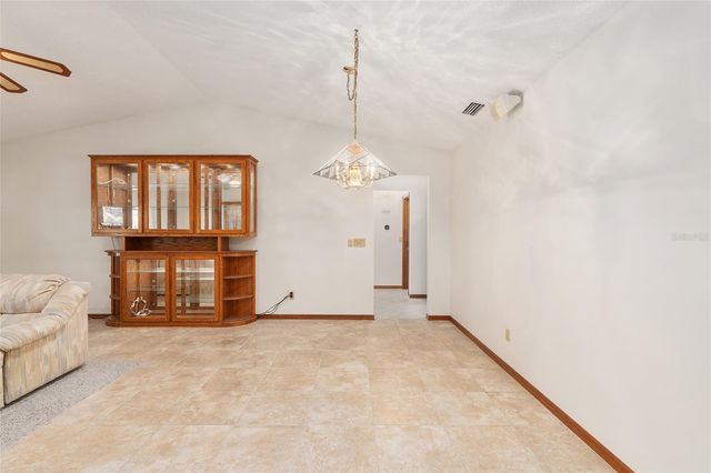 8560 SW 93RD LANE G, Ocala, FL 34481