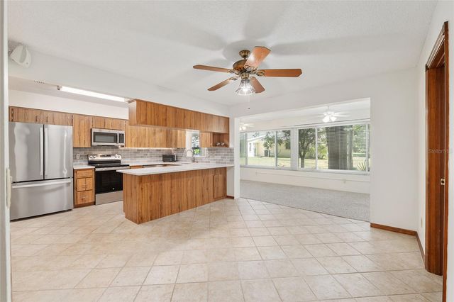 8560 SW 93RD LANE G, Ocala, FL 34481