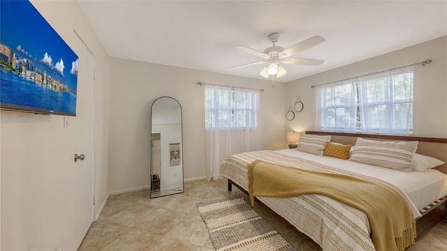 2551 WANETA DRIVE, Sarasota, FL 34231