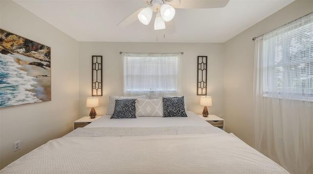 2551 WANETA DRIVE, Sarasota, FL 34231