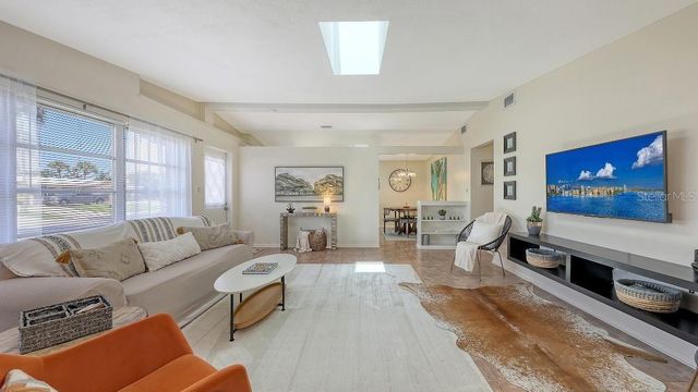2551 WANETA DRIVE, Sarasota, FL 34231