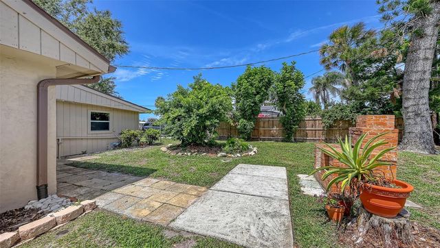 2551 WANETA DRIVE, Sarasota, FL 34231