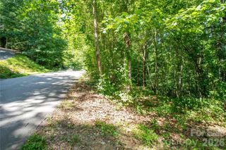 71 Timberwood Drive, Asheville, NC 28806