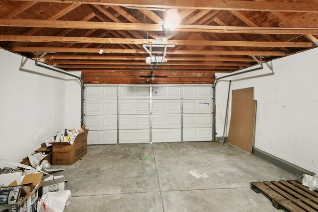 731 Roaring Brook Lane, Algonquin, IL 60102