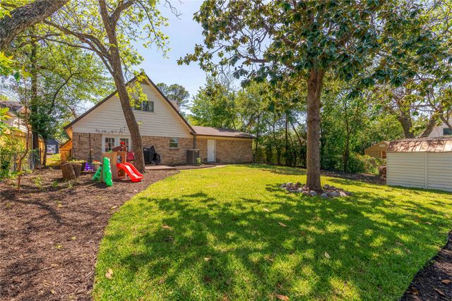 1731 Foster Drive, Arlington, TX 76012