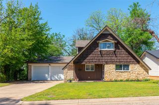 1731 Foster Drive, Arlington, TX 76012