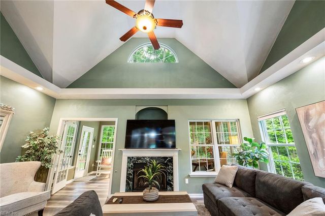 2644 Einstein DR, Virginia Beach, VA 23456