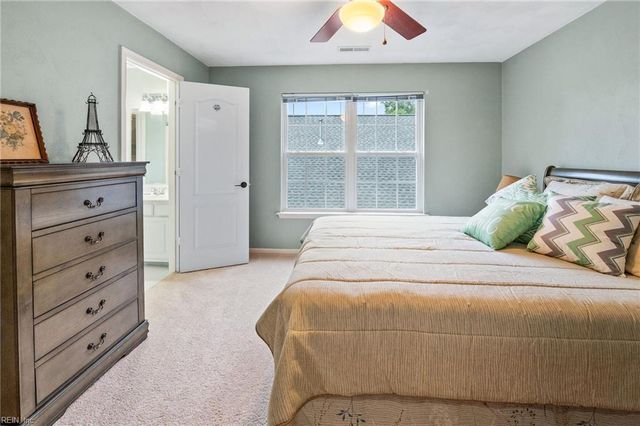 2644 Einstein DR, Virginia Beach, VA 23456