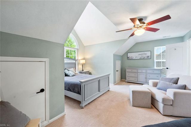 2644 Einstein DR, Virginia Beach, VA 23456