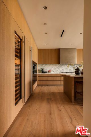 8899 Beverly Boulevard 5E, Los Angeles, CA 90048