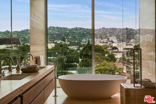 8899 Beverly Boulevard 5E, Los Angeles, CA 90048
