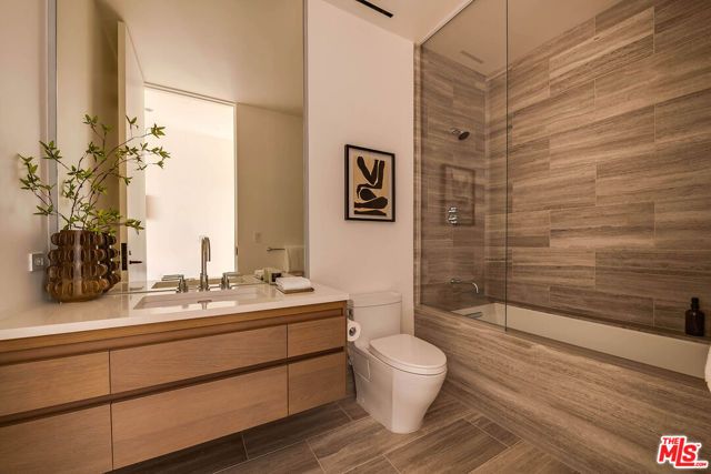 8899 Beverly Boulevard 5E, Los Angeles, CA 90048