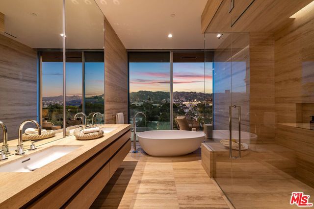 8899 Beverly Boulevard 5E, Los Angeles, CA 90048