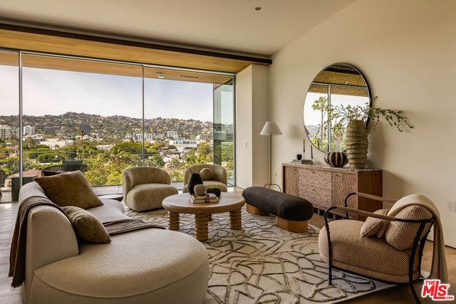 8899 Beverly Boulevard 5E, Los Angeles, CA 90048