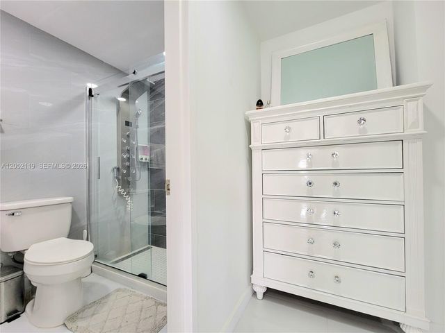3505 S Ocean Dr 901, Hollywood, FL 33019