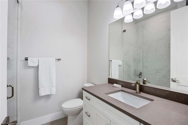 1395 CURLEW AVE 4-3, Naples, FL 34102